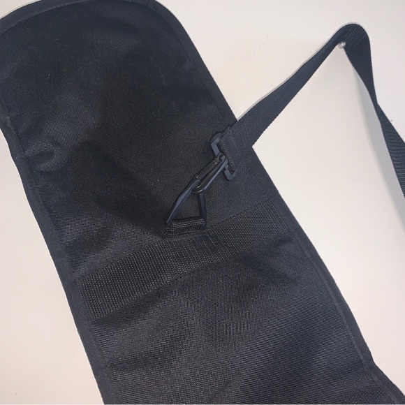 Ace Products KACES ACES III Black Soft Guitar Case 48” × 16” - Picture 3 of 6